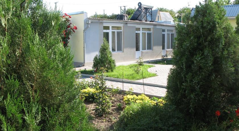 15a Guest House / Гостьовий будинок 15а 