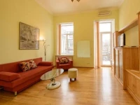 Kiev Accommodation on Muzeynyy pereulok 