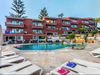 Topazio Apartamentos 