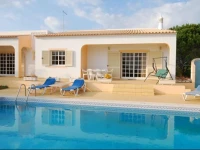 Holiday home Aguia 