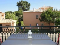 One Bedroom Apartment - Bicos J 