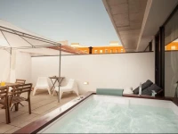 Master Suite by Aveiro City Lodge 
