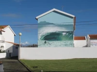 SurfMoments House & School 