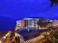Pestana Promenade Ocean Resort Hotel 
