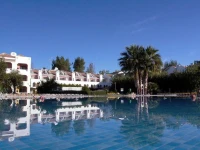 Golden Club Cabanas 