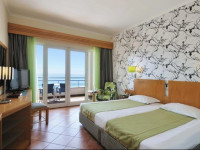 Savoy Calheta Beach