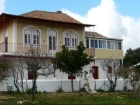 1908 Farmhouse 