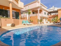 Casas Novas Guesthouse 