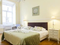 Downtown Deluxe by RentExperience 