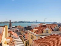Duplex with Stunning River View I 