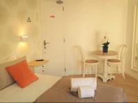 Lisbon Terrace Suites 