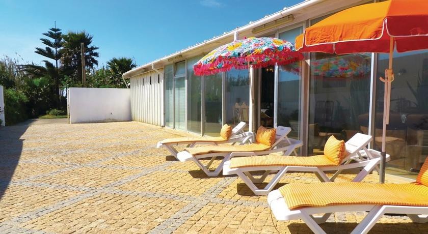 Four-Bedroom Holiday home Madalena with a Fireplace 06 