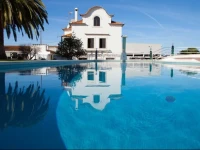 Quinta dAnta Hotel & Surf Lodge 