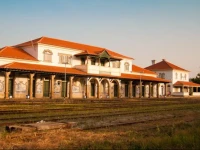 Train Spot Guesthouse 