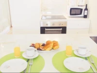 BmyGuest - Cativo Design Apartment 