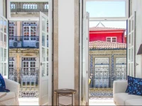 Liiiving in Porto | Blue Flower Apartment 