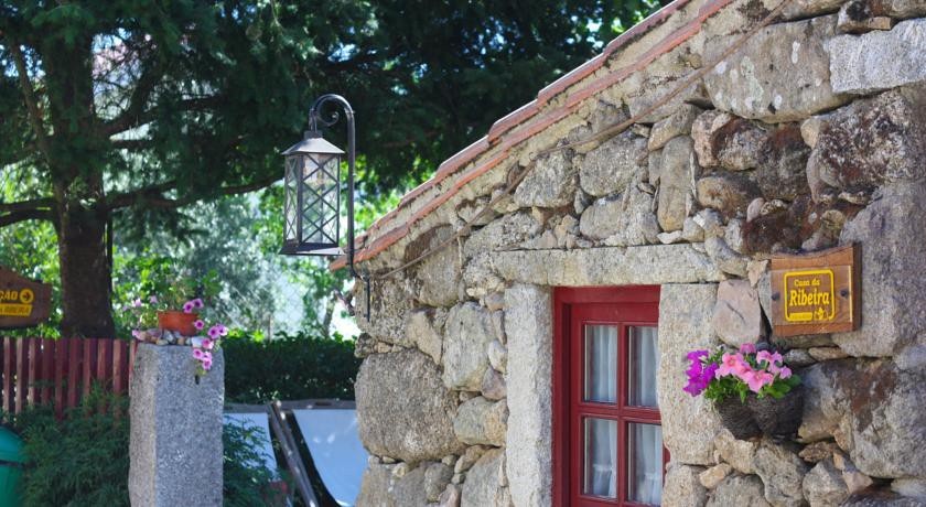 Casas Da Ribeira 