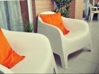 Sunny Terrace 