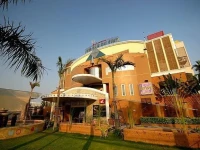 Hin Nam Sai Suay 3*