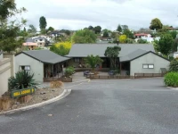 Bell Lodge 