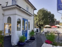 Feathers Royal Hotel 5*