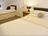 Deuglawdd Cottage 
