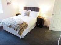 APL Apartments 