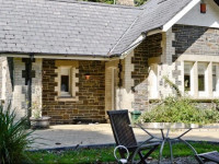 Lovesgrove Cottage
