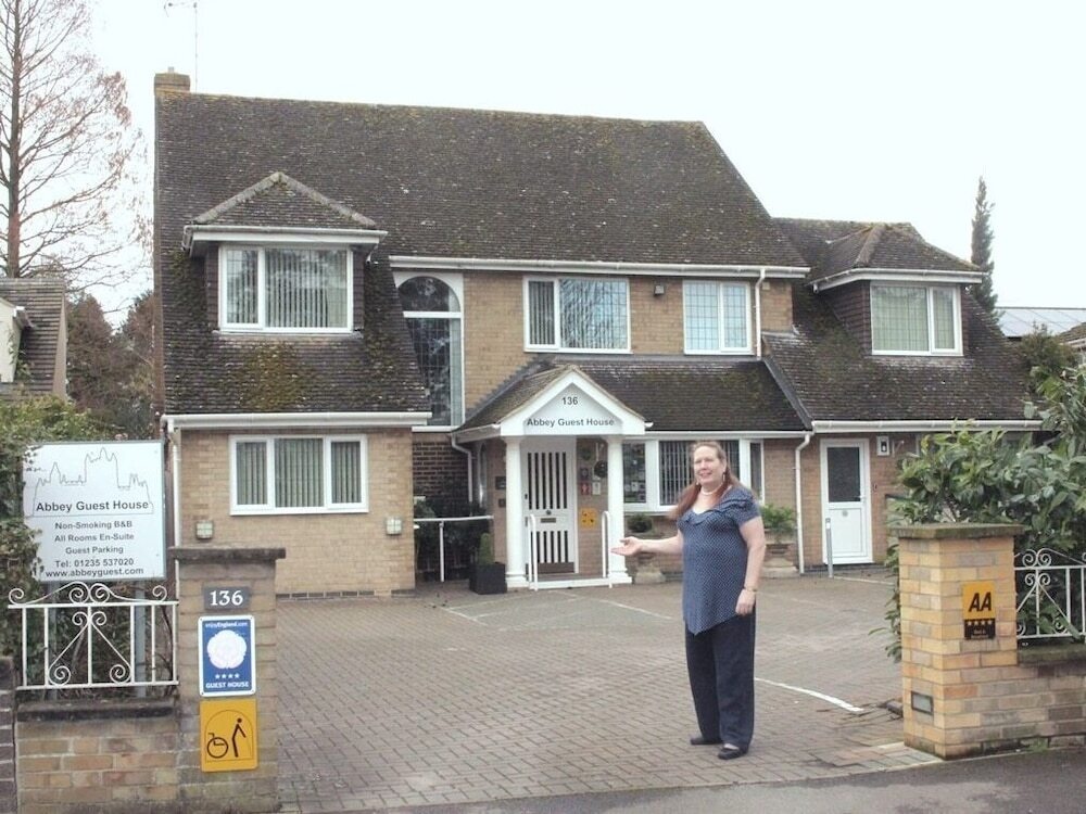 Abbey Guest House 
