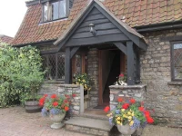 Crossover House 4*