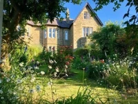 Stone Guard Guest House 