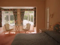 Brockenhurst Hotel 