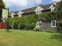 The Chestnuts Guest House 