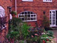 The Old House B And B 