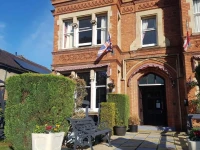 The Lismore Hotel 2*