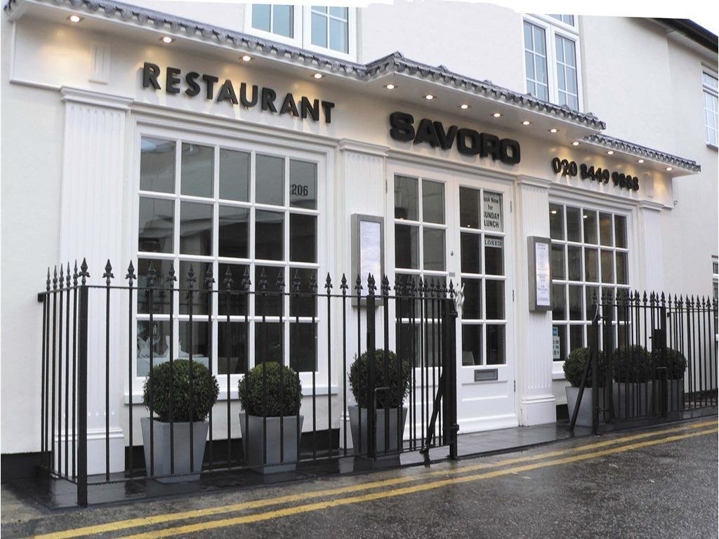 Savoro Restaurant With Rooms 