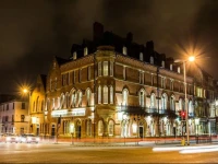 The Duke of Edinburgh Hotel & Bar 