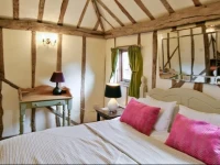 Bee Cottage 