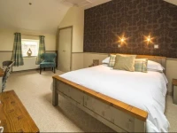 The White Mare Hotel & Restaurant 