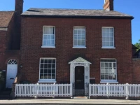 A Nice Place 2 Stay - Sterling House 