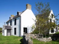 Farr Bay Inn 