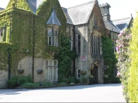 Oakwood Hall Hotel 