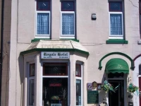 Guesthouse The Royale Hotel 