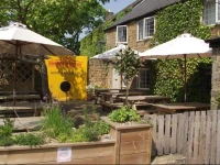 Horse & Groom Inn 