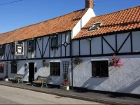 The Wishing Well Inn 