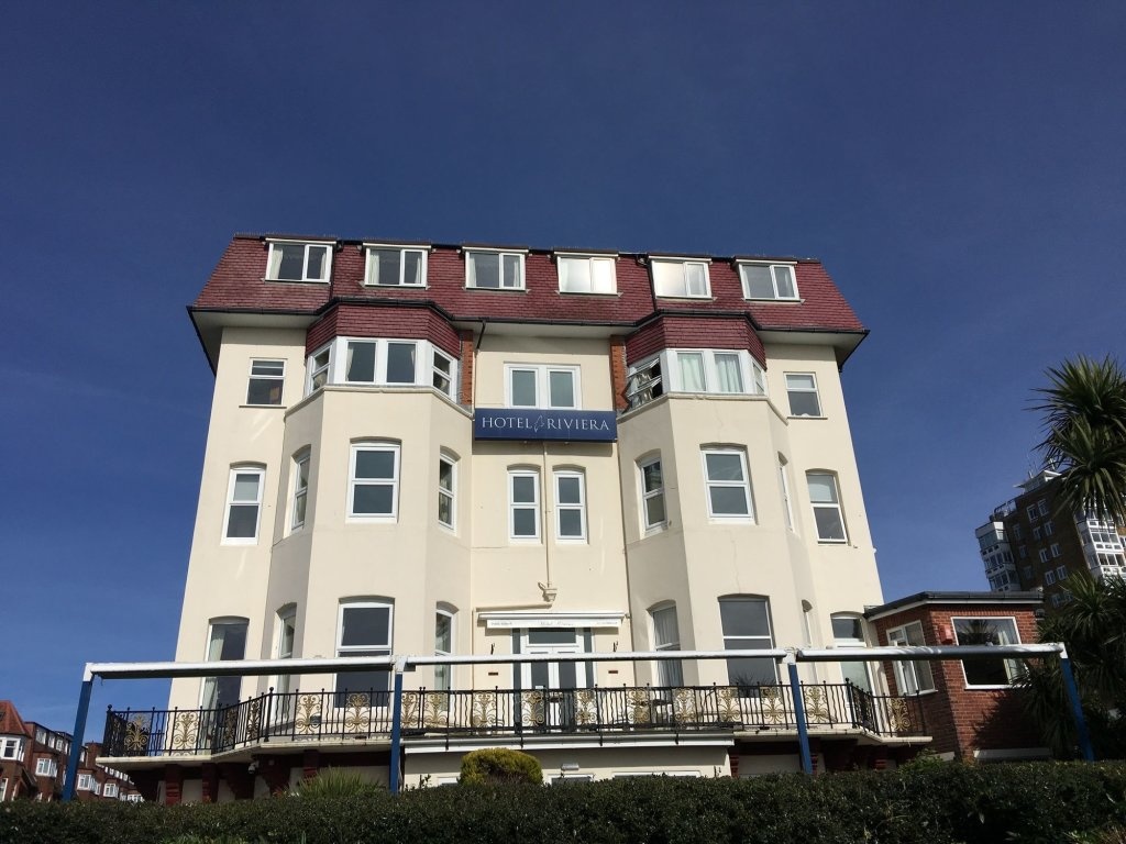 Tower House Hotel 
