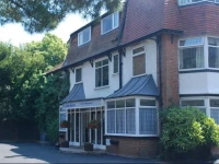 Yenton Hotel 