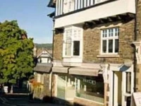 Monties Guest House 
