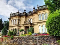 Heaton Mount 