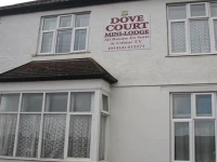 Dove Court Mini Lodge 